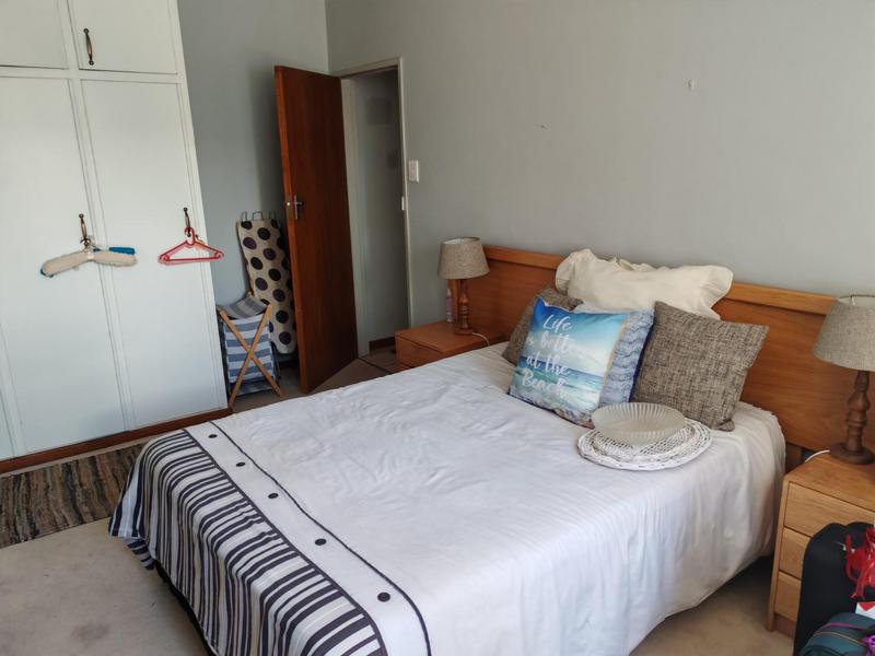 4 Bedroom Property for Sale in Sandbaai Western Cape